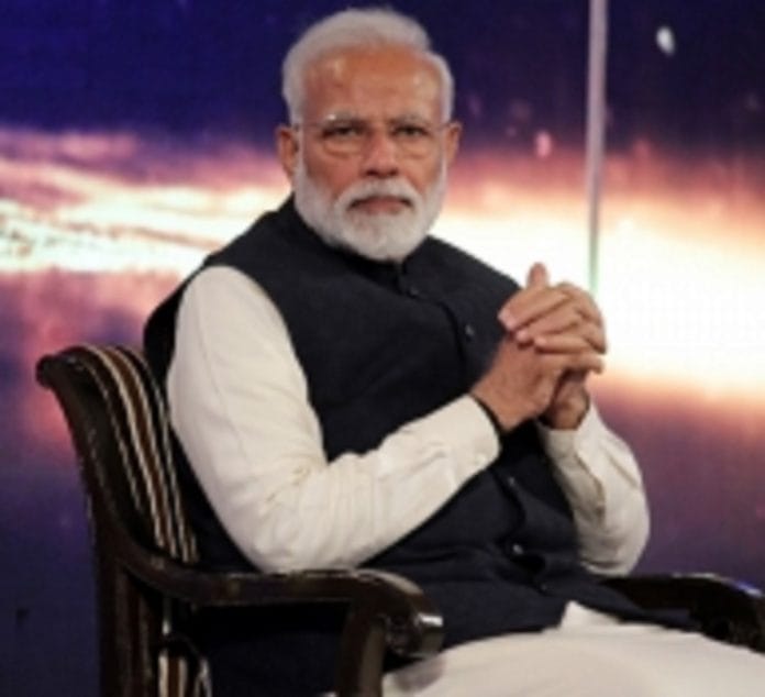 modi-on-chair