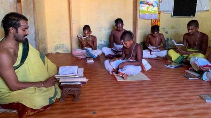 Sri Acharya Paathshaala in Karnataka Nalanda | Keto org