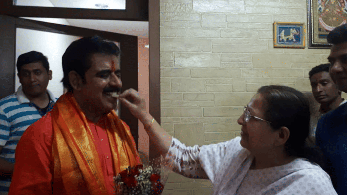 latest news on politics