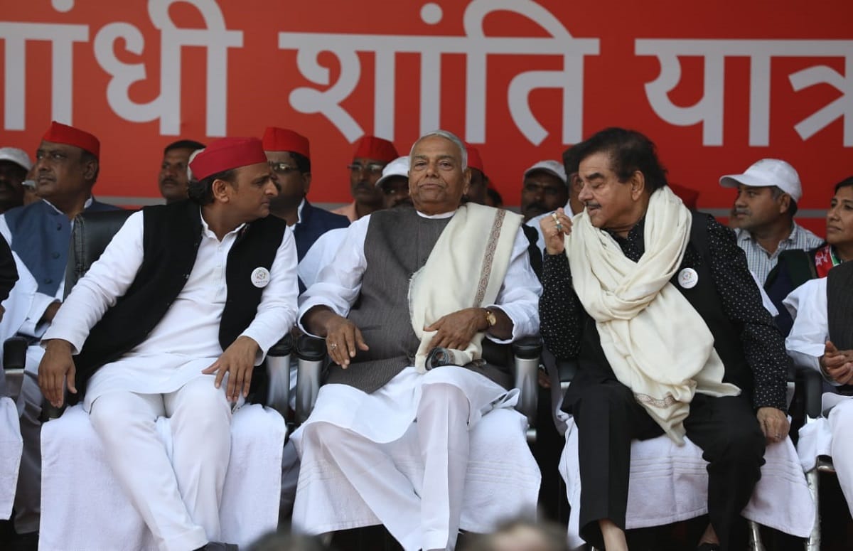 news on yashwant sinha akhilesh yadav