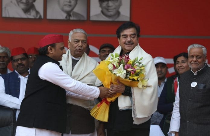 news on yashwant sinha akhilesh yadav