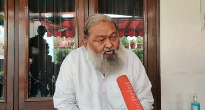 हरियाणा के गृह एवं स्वास्थ्य मंत्री अनिल विज । फोटोः उर्जिता भारद्वाज/दिप्रिंट