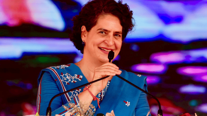 कांग्रेस महासचिव प्रियंका गांधी वाड्रा/ @priyankagandhi