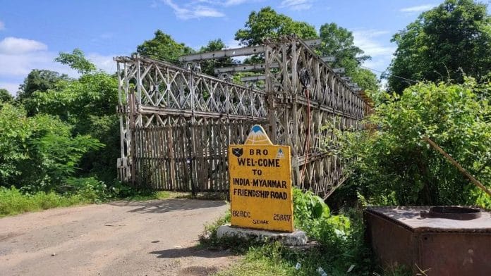 मणिपुर में मोरेह के पास भारत-म्यांमार सीमा की फाइल फोटो | सिमरिन सिरूर/दिप्रिंट