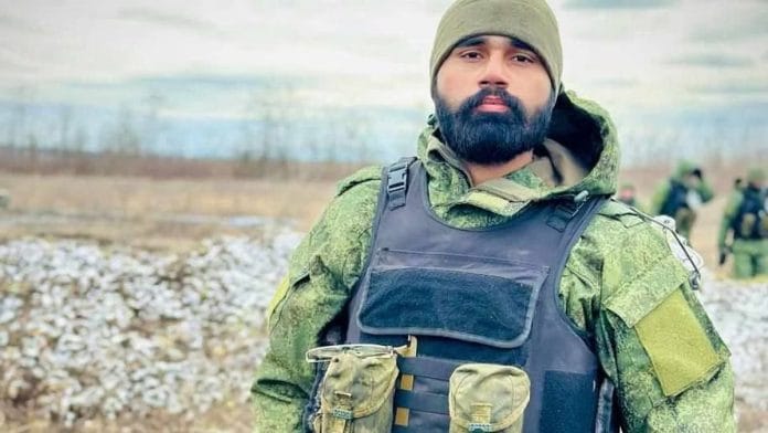 रूस में हर्ष कुमार | फोटो: स्पेशल अरेंजमेंट