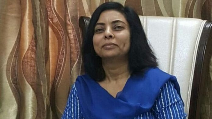 अंबाला की आयुक्त रेनू फुलिया | फेसबुक