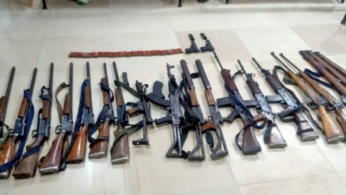 पिछले महीने छत्तीसगढ़ के कांकेर में माओवादी विरोधी अभियान के दौरान सुरक्षा बलों ने भारी मात्रा में हथियार और गोला-बारूद बरामद किया | फोटो: एएनआई