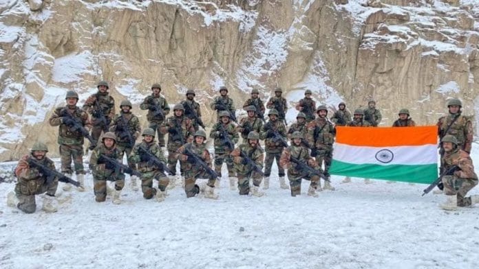 नए साल पर गलवान में भारतीय सैनिकों की फाइल फोटो | क्रेडिट:एक्स/@adgpi