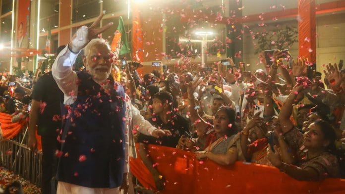 दिल्ली के बीजेपी मुख्यालय में प्रधानमंत्री नरेंद्र मोदी | फोटो : सूरज सिंह बिष्ट/दिप्रिंट