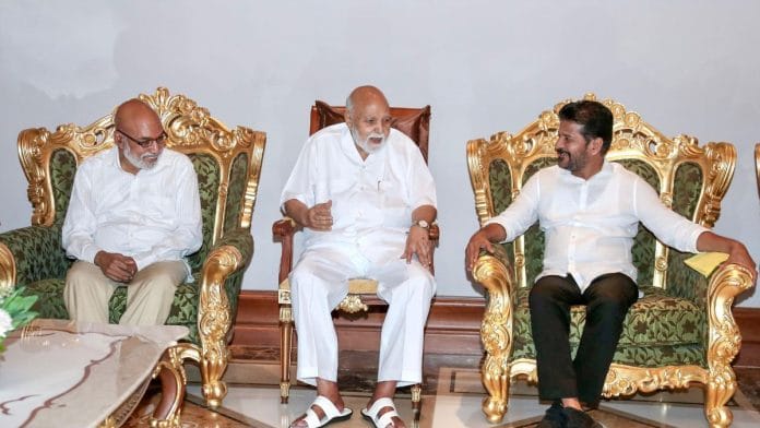 तेलंगाना के मुख्यमंत्री रेवंत रेड्डी हैदराबाद में रामोजी फिल्म सिटी में रामोजी समूह के चेयरमैन रामोजी राव से मुलाकात की | एएनआई फाइल फोटो