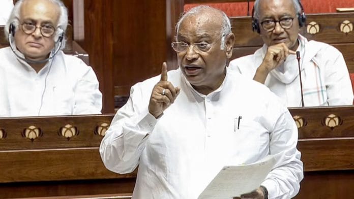 राज्यसभा में विपक्ष के नेता मल्लिकार्जुन खरगे संसद सत्र के दौरान सदन में बोलते हुए | ANI