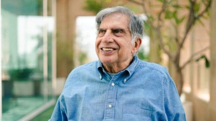 दिग्गज उद्योगपति रतन टाटा का बुधवार देर रात मुंबई के एक अस्पताल में निधन हो गया | फोटो: एक्स