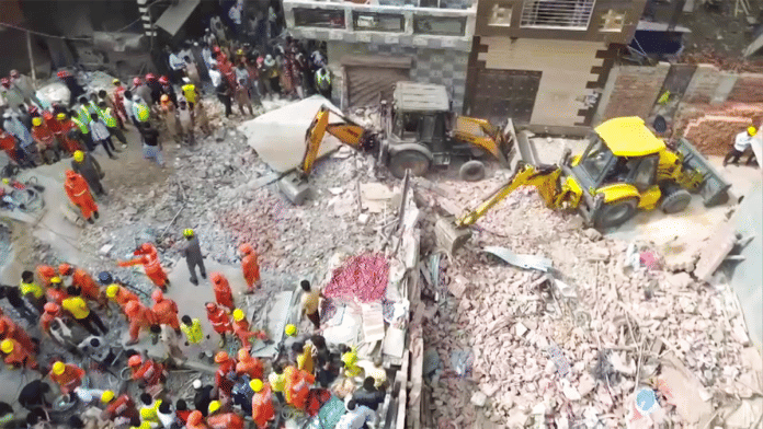 Building collapse in Mustafabad area claiming the lives of 4 people