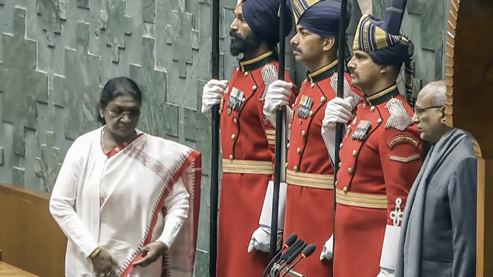 President Droupadi Murmu arrives to address the joint sitting of both Houses of Parliament on the first day of the Budget Session