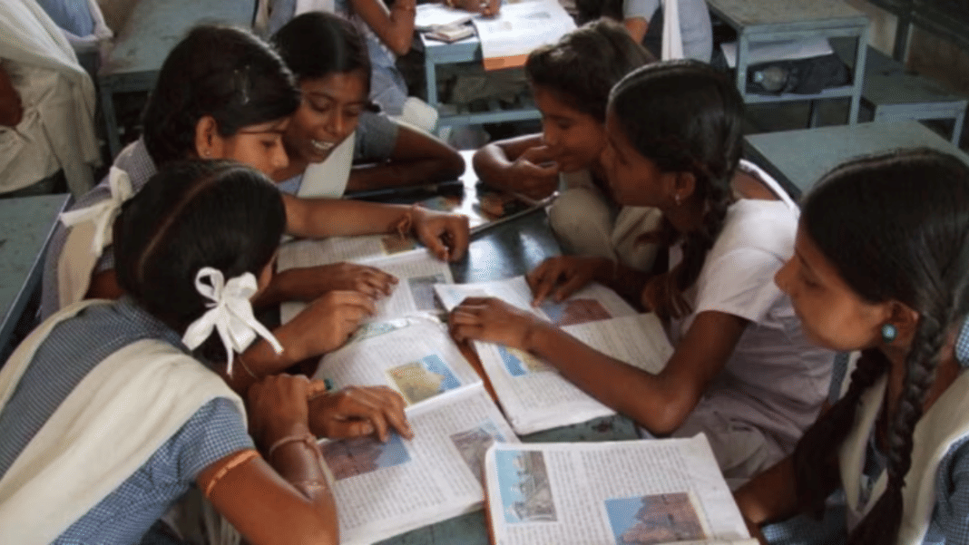 RTE से स्कूलों में पढ़ाई पर असर पड़ा, रीडिंग और मैथ्स दोनों कमज़ोर—नीति ...