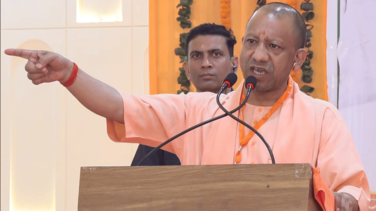 यूपी को टेक्सटाइल हब बनाने की तैयारी तेज, पांच जिलों में बनेंगे आधुनिक टेक्सटाइल और अपैरल पार्क
